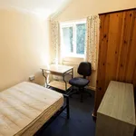 Rent 4 bedroom flat in Birmingham