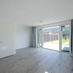 Huur 3 slaapkamer huis van 94 m² in Almere