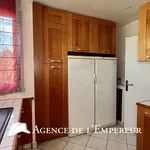 Appartement de 82 m² avec 3 chambre(s) en location à Nanterre