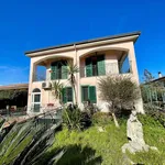 Rent 5 bedroom house of 218 m² in Pietramelara