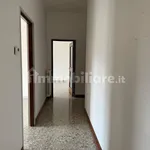 Affitto 2 camera appartamento di 65 m² in Bari