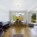 Rent 4 bedroom house in Wales