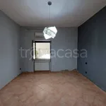 Affitto 5 camera appartamento di 133 m² in Frattamaggiore