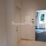 Rent 4 bedroom apartment of 80 m² in Como