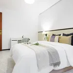 Alquilo 4 dormitorio apartamento de 13 m² en Valencia