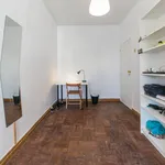 Rent 6 bedroom apartment in Lisbon