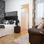 Rent a room in madrid