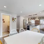 4 room apartment to let in 
                    River Edge, 
                    NJ
                    07661