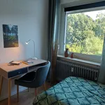 Miete 4 Schlafzimmer wohnung von 50 m² in Bielefeld