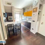 Rent 5 bedroom apartment of 78 m² in Genoa