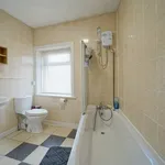 Rent 3 bedroom apartment in Bradford