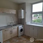 Rent 2 bedroom flat in Dundee