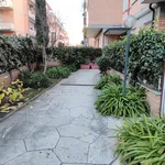 Rent 2 bedroom apartment of 85 m² in Roma