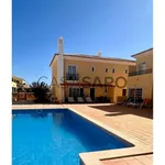 Rent 2 bedroom house in Quarteira