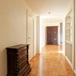 Rent 2 bedroom apartment of 101 m² in Roma