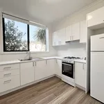 Rent 1 bedroom apartment in Bayside