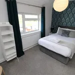 Rent 3 bedroom house in Wales