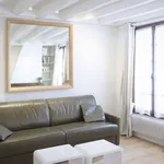 Rent 1 bedroom apartment of 22 m² in Paris