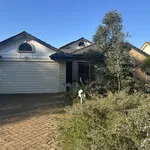 Rent 4 bedroom house in Rivervale