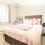 Rent 1 bedroom flat in Hart