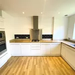 Rent 2 bedroom flat in London