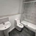 Rent 2 bedroom flat in North West England