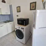 Rent 2 bedroom apartment of 50 m² in Napoli