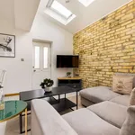 Rent 2 bedroom apartment of 100 m² in london