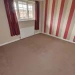 Rent 3 bedroom house in Wakefield