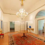 Rent 5 bedroom apartment of 354 m² in Florence