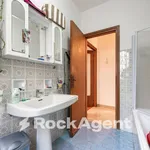 Rent 5 bedroom apartment of 120 m² in Padua