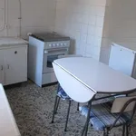 Alugar 4 quarto apartamento em coimbra