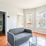 Rent 3 bedroom apartment in Chicago