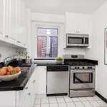 Rent 1 bedroom apartment of 81 m² in New York