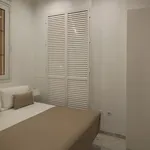 Alquilo 4 dormitorio apartamento de 45 m² en Seville