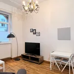 Rent 1 bedroom apartment of 37 m² in Frankfurt