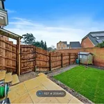 Rent 3 bedroom house in East Midlands