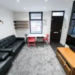 Rent 4 bedroom house in Leeds