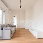 Rent 3 bedroom apartment of 110 m² in Milano