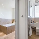 Miete 3 Schlafzimmer wohnung von 200 m² in Frankfurt am Main