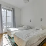 Appartement de 1300 m² avec 3 chambre(s) en location à Paris