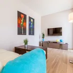 Miete 3 Schlafzimmer wohnung von 65 m² in Düsseldorf