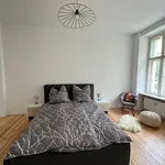 Rent 2 bedroom apartment in Berlin