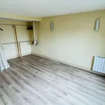 Appartement de 90 m² avec 3 chambre(s) en location à Étampes