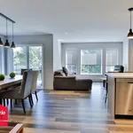 Appartement à Louer - 237,Rue des Deux-Montagnes, Bromont - 29 photos | Logis Québec