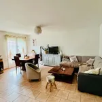 Appartement de 67 m² avec 3 chambre(s) en location à VARILHEST