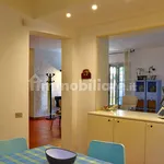 Rent 5 bedroom house of 238 m² in Ragusa