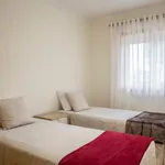 Rent 3 bedroom apartment in Matosinhos