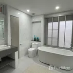 Rent 4 bedroom house of 280 m² in Phuket