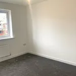 Rent 3 bedroom flat in Wales